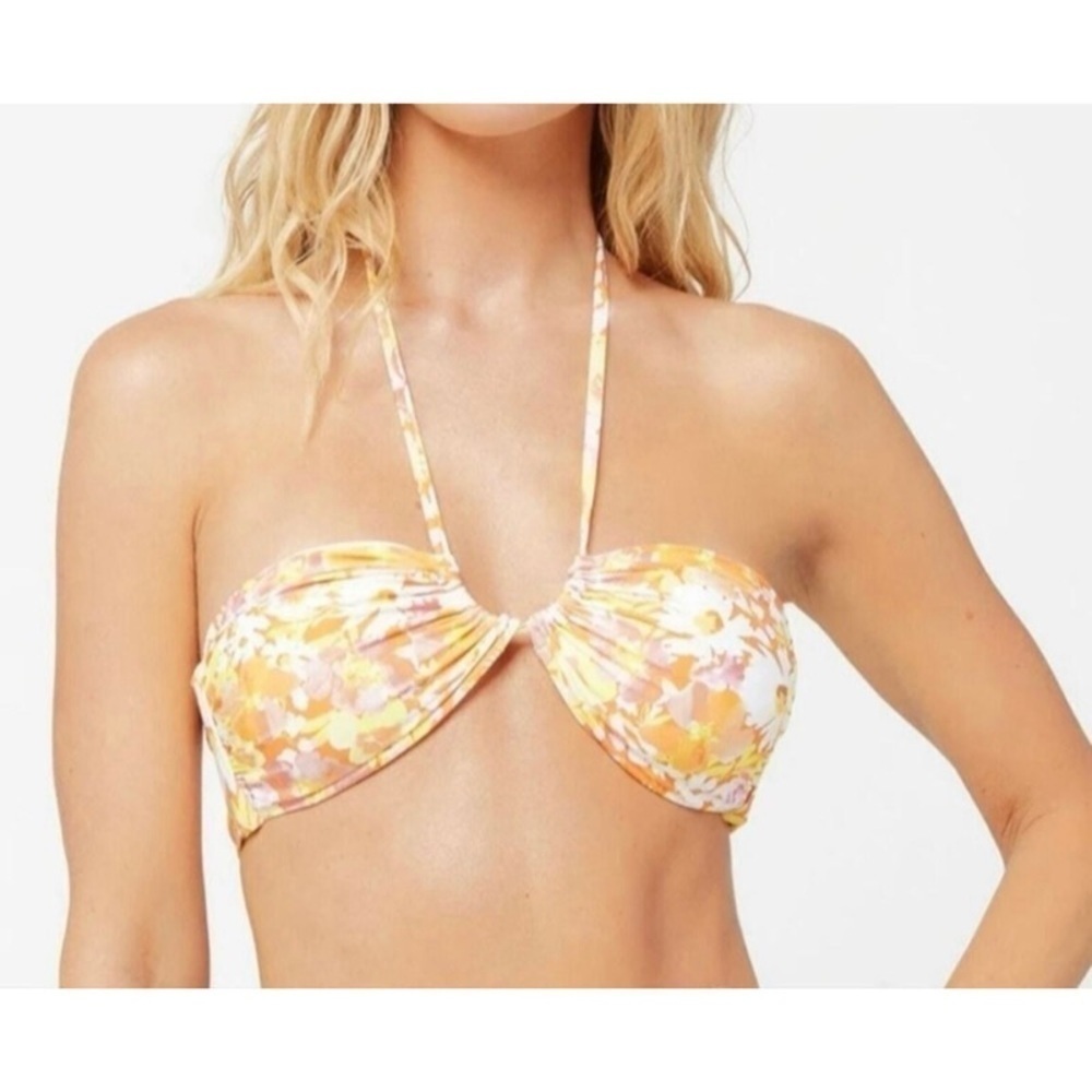 NEW L*SPACE Dawn Bikini Top in What in Carnation